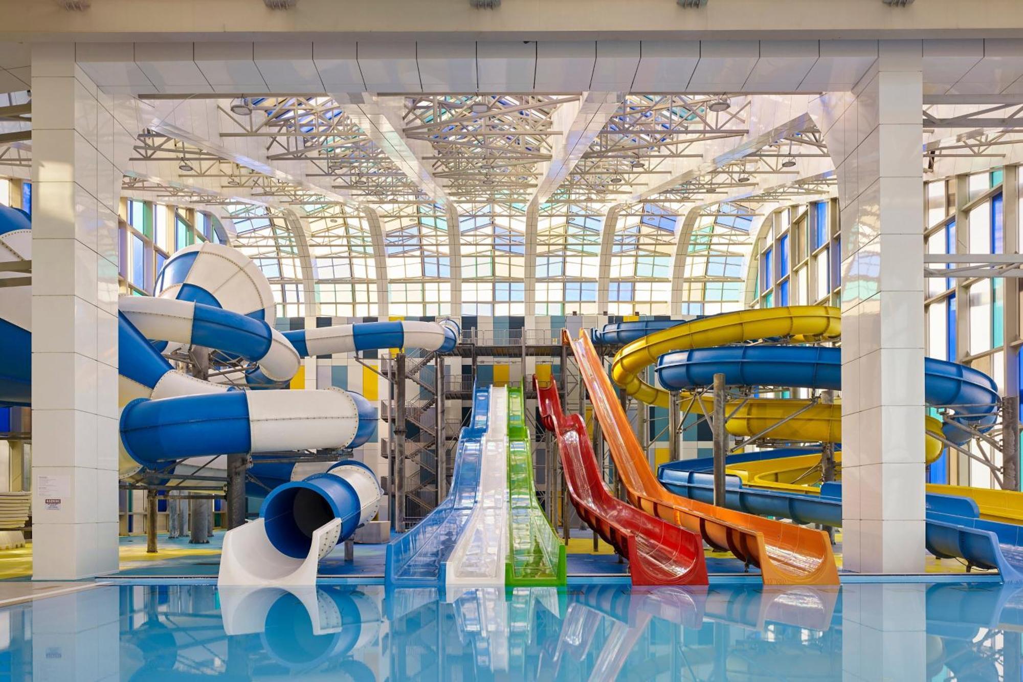 Paragraph Resort & Spa Shekvetili, Autograph Collection Exterior photo Aquamarine water park